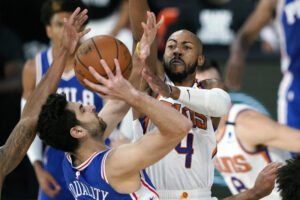 Bubblicious: Jevon Carter finds his niche in nearly helping the Phoenix Suns reach the NBA playoffs